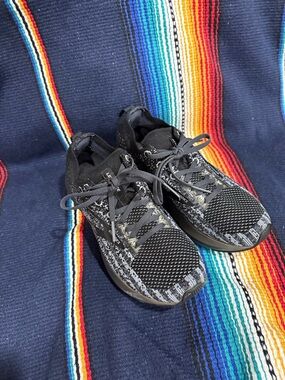 Brooks Black and Gray Knit Running Sneakers